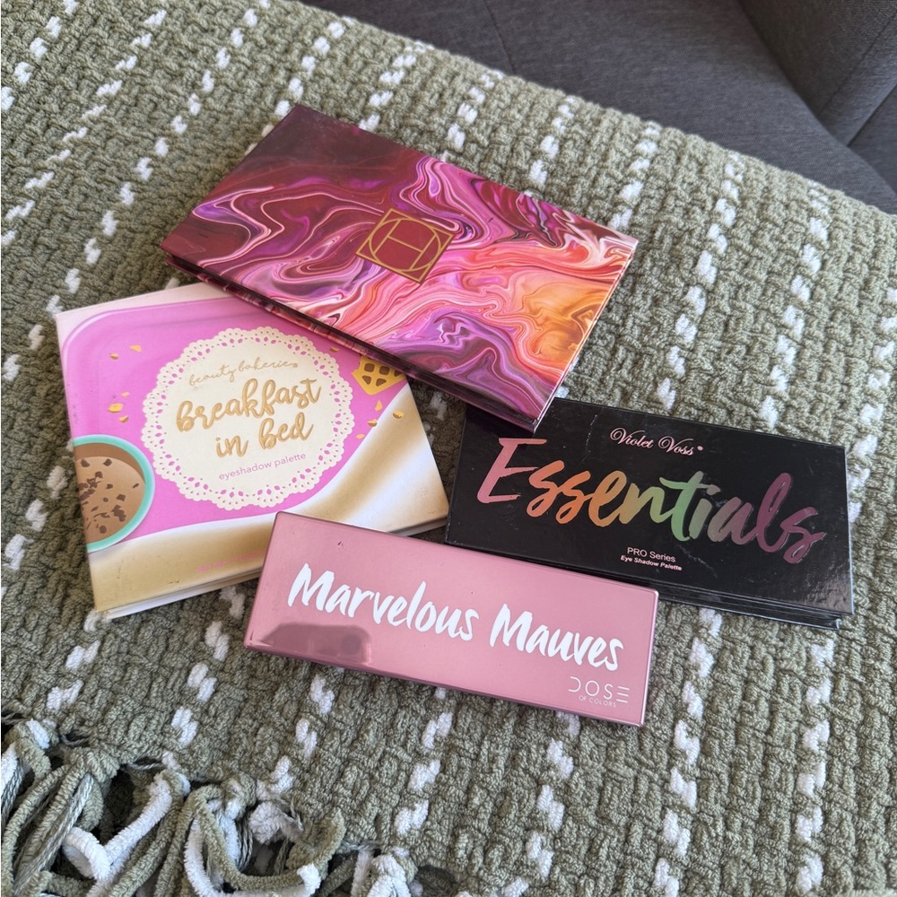 Dose of Colors Marvelous Mauves Eyeshadow Palette